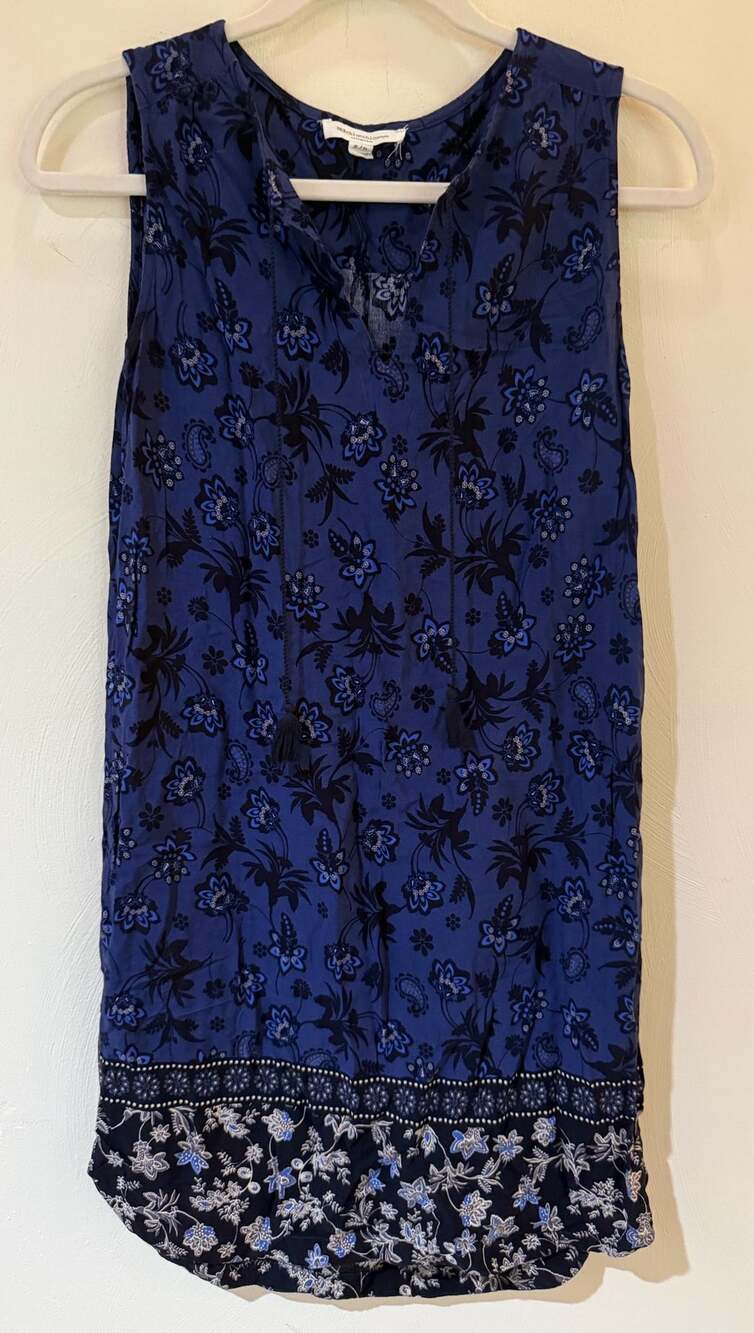 Bcbchlunchlounge Collection Sleeveless Dress Size S/P Blue Floral Viscose